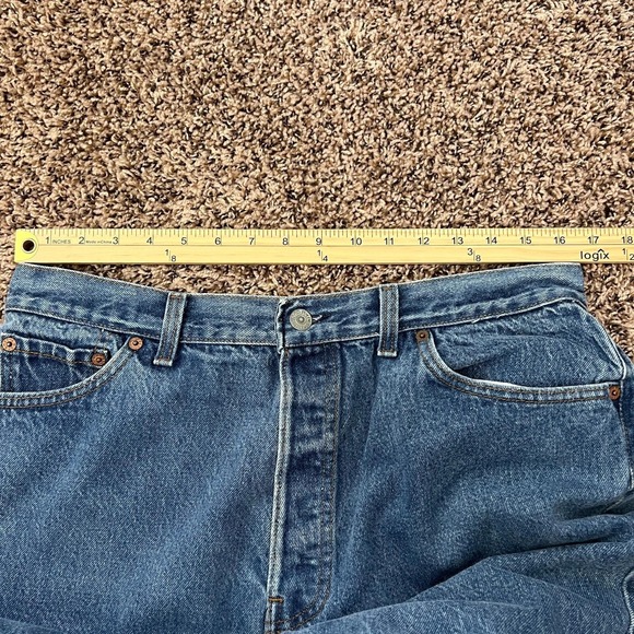 Vintage 80s Levi's 501XX Medium Wash Jeans Size 34 Waist 33" Inseam 31.5" - Picture 13 of 16